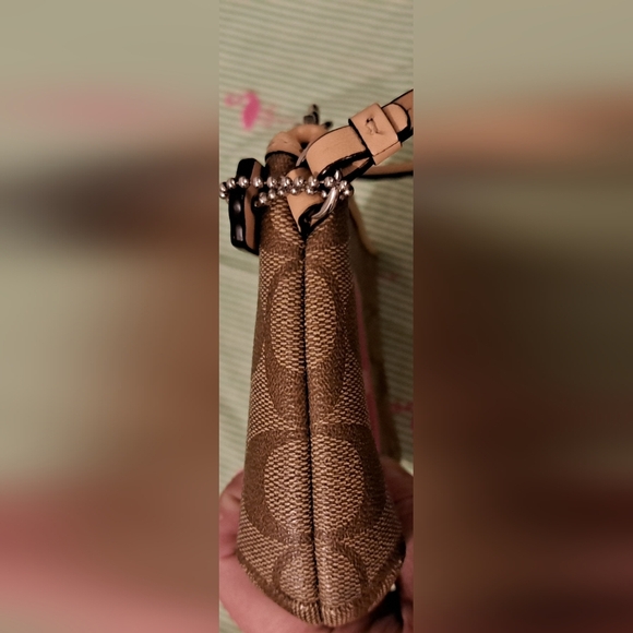 NWOT Y2K Coach Tan Signature Horse & Carriage Wrislet Clutch Wallet Purse Bag - Picture 5 of 11
